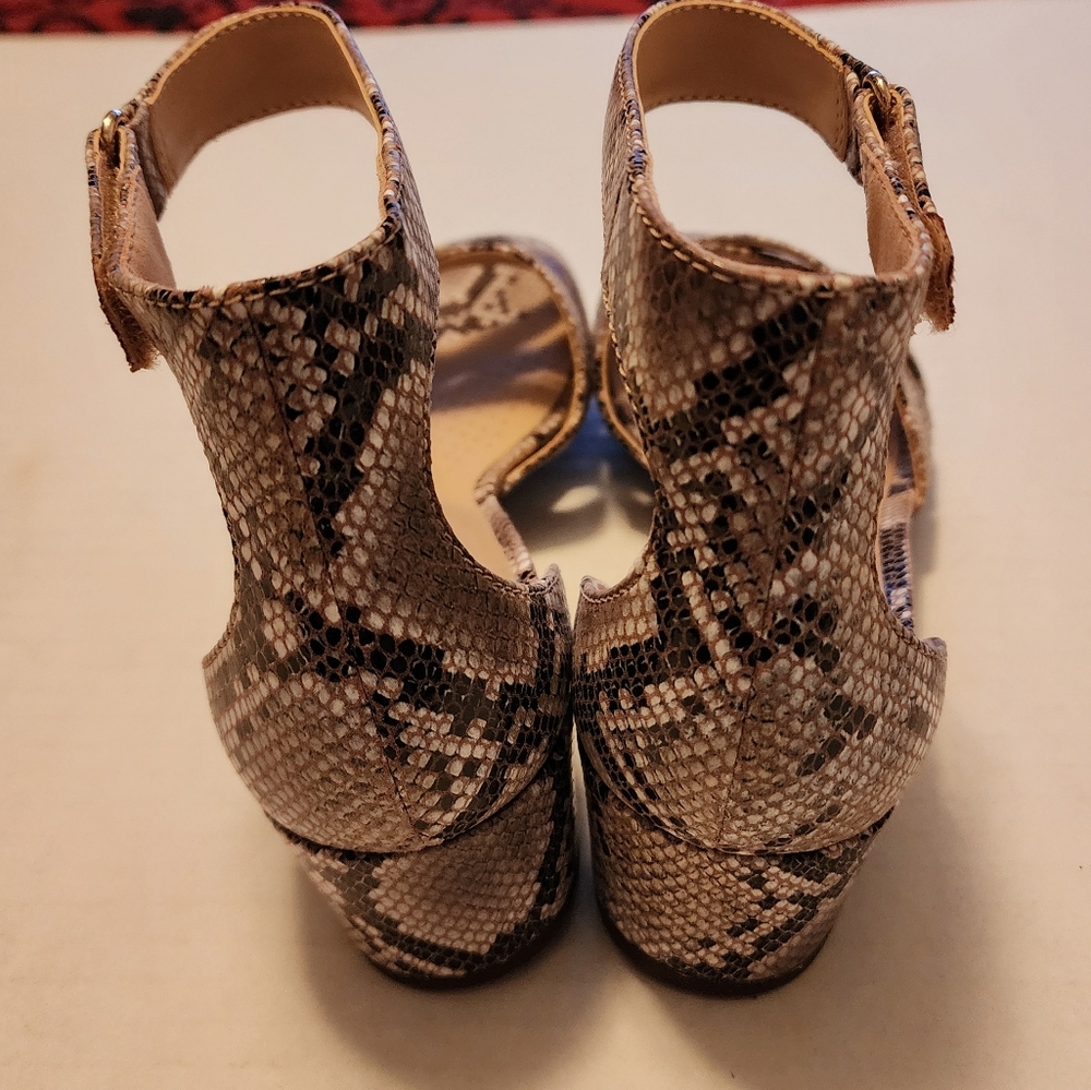 Clark's Women's Caroleigh Rori Heeled Sandal, Snake, Sz8 - Picture 4 of 5